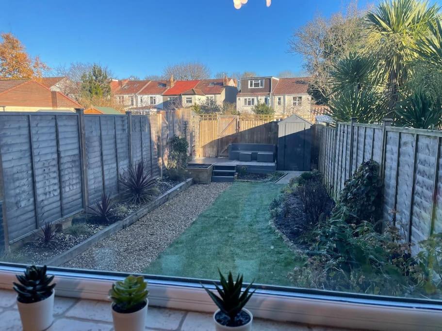 Gloucester Rd 2 Mins Away - Fab, New, Trendy House Bristol Exteriör bild
